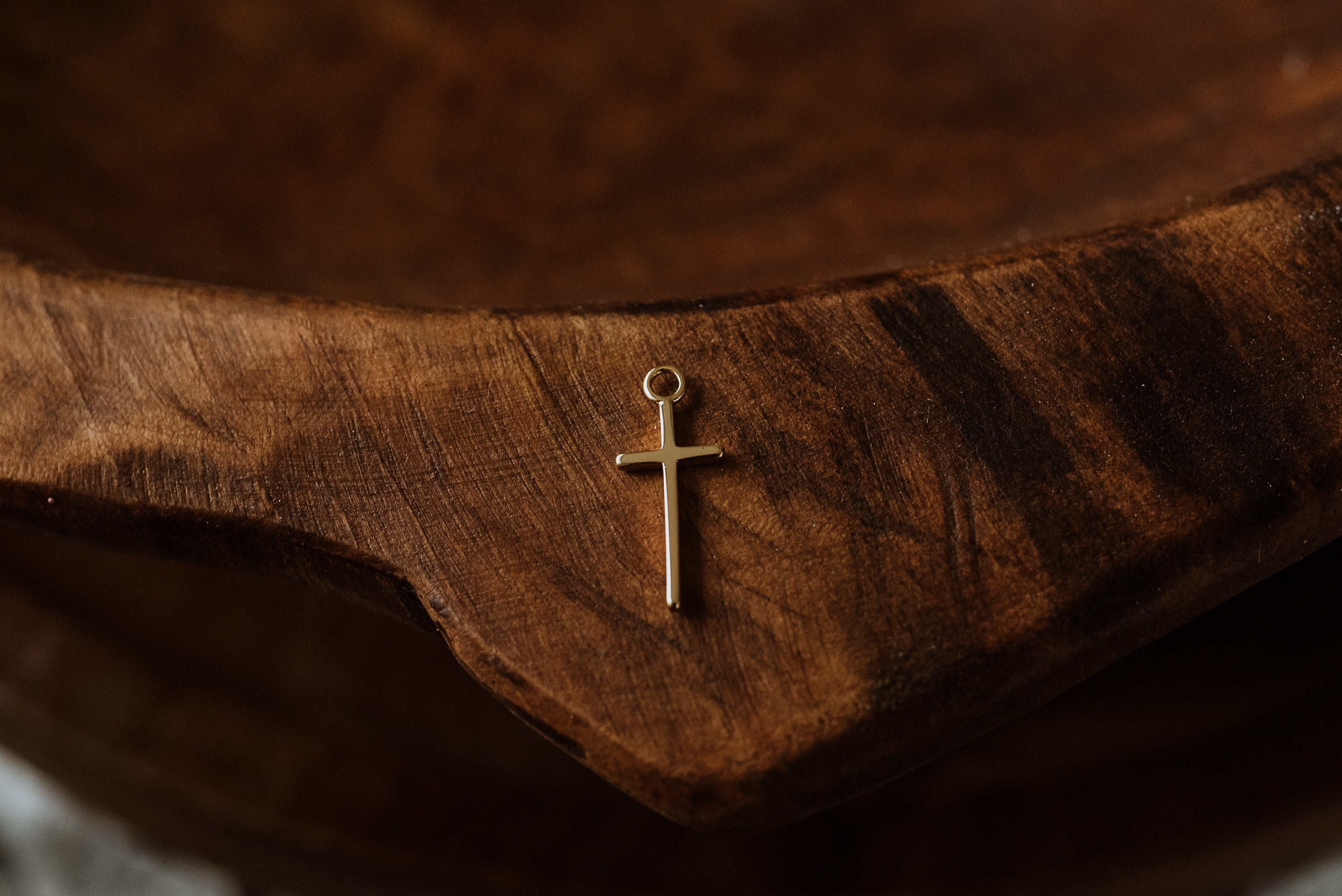 Gold Charm - Medium Cross