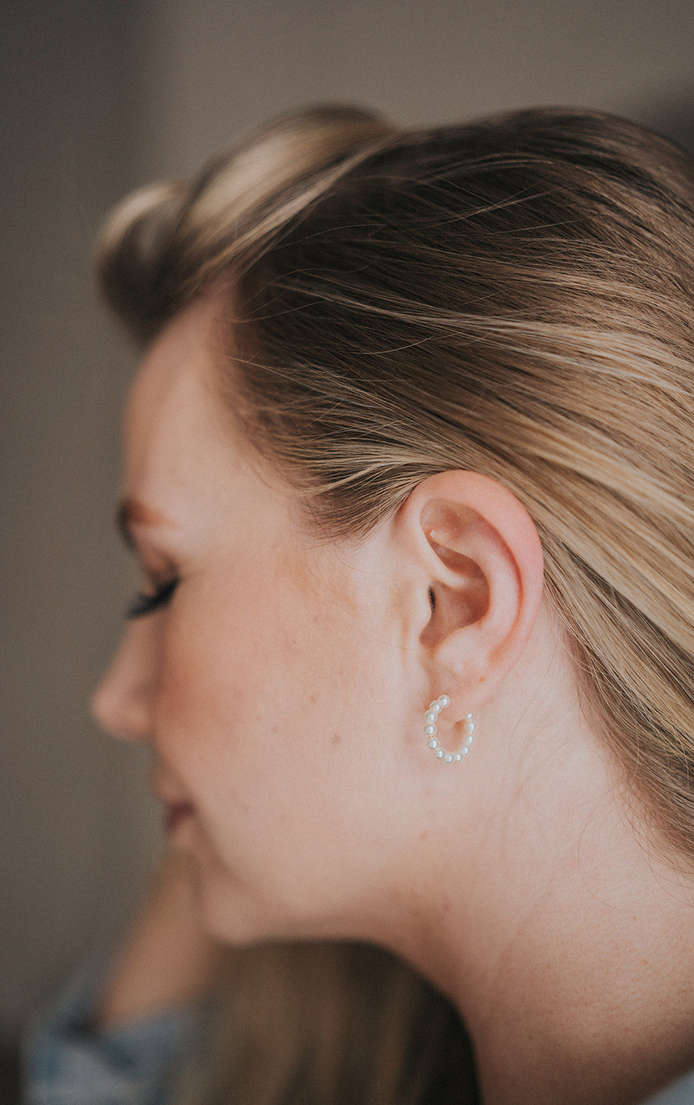 Pearly Stud Earrings - May