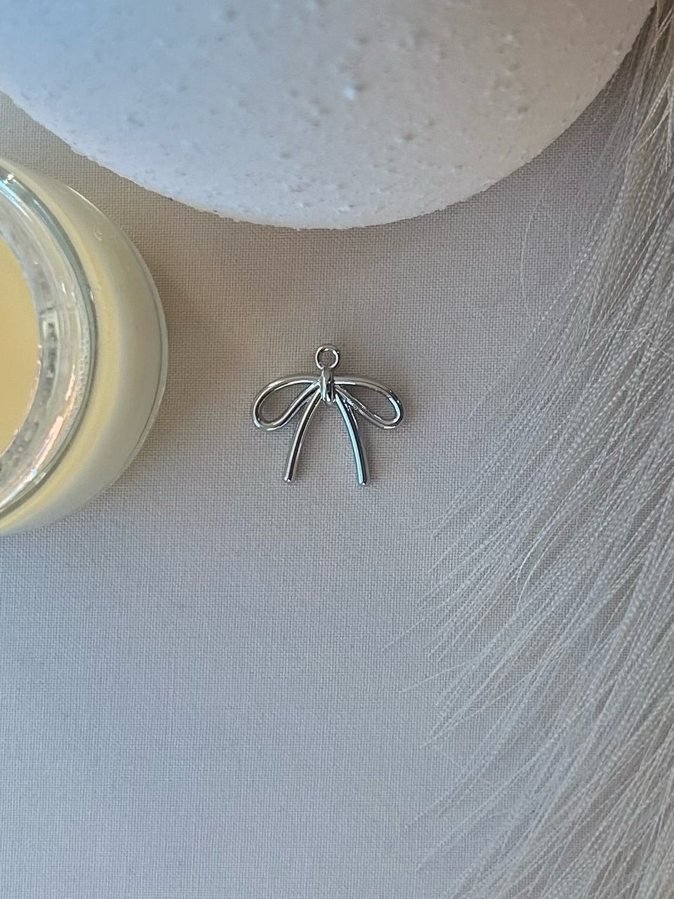 Silver Charm - Dainty Bow