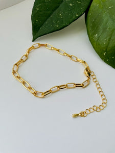 Brass Bracelet - Connection
